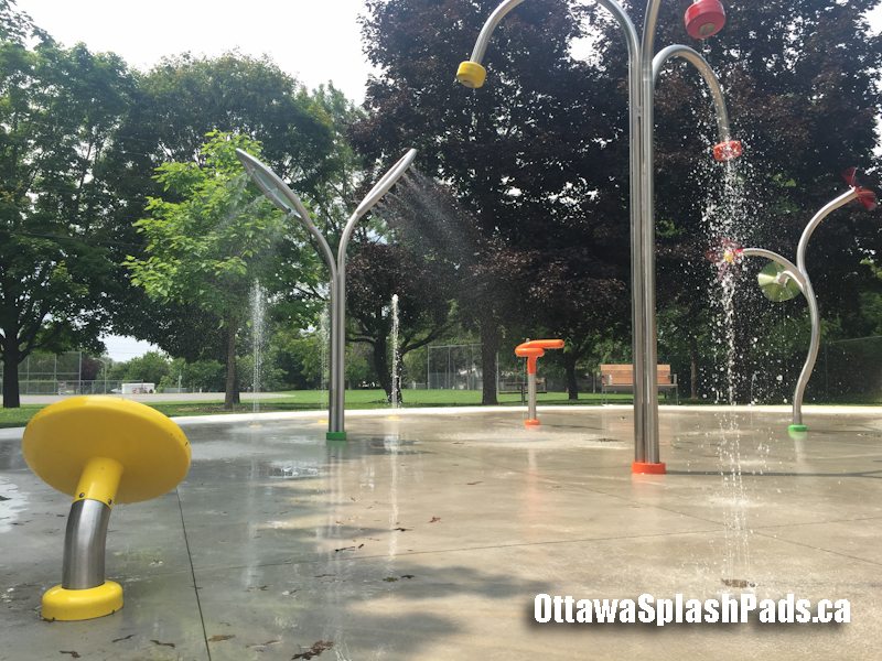 LAWSON PARK Splash Pad (Renovated) Ottawa Splash Pads.ca
