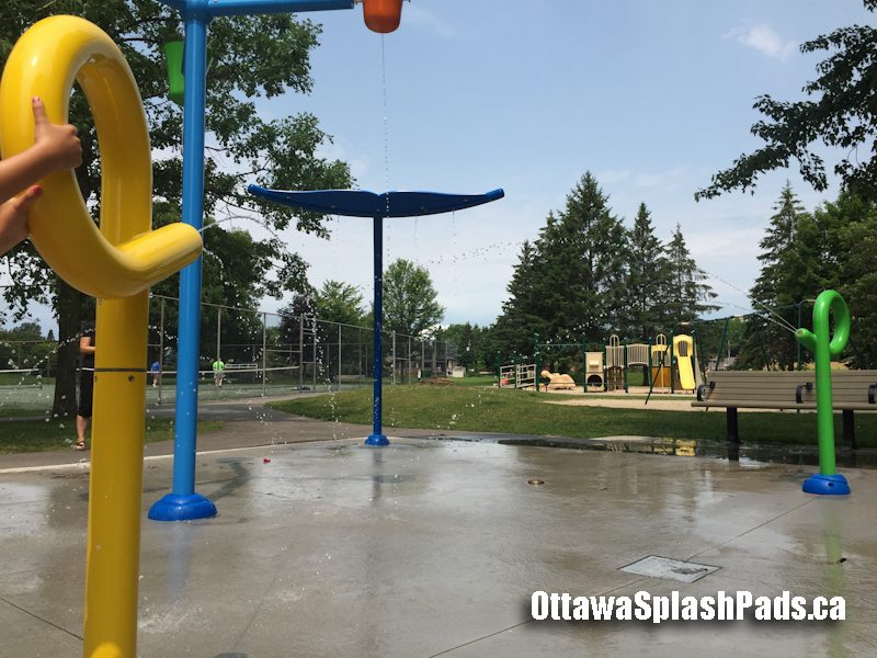 RUSSEL BOYD PARK Splash Pad Ottawa Splash Pads.ca